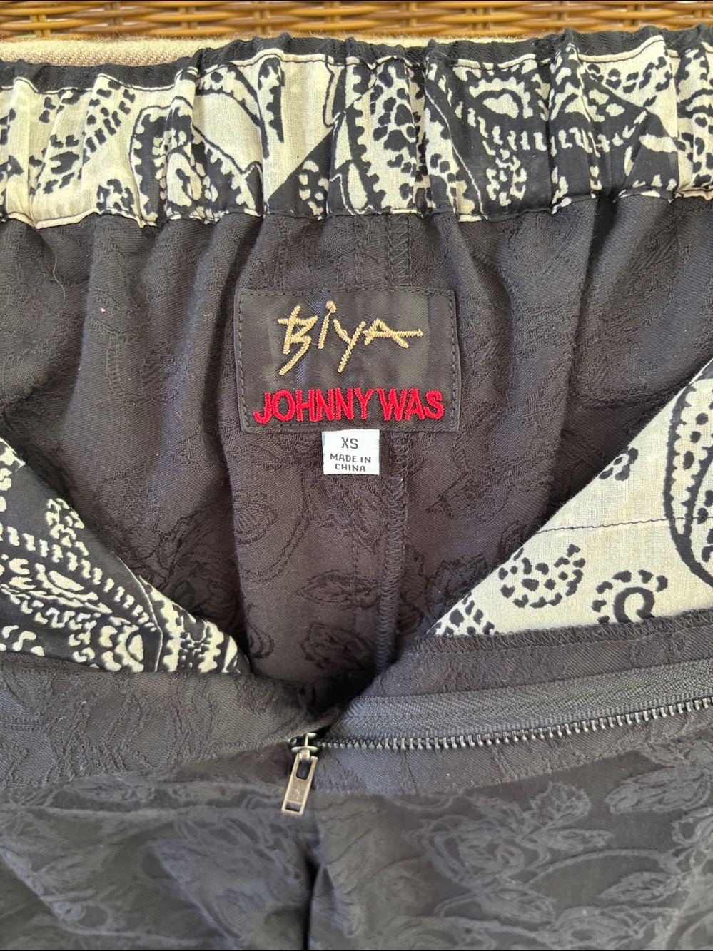 Johnny Was Black Wide Leg Jacquard Pants - Picture 3 of 4